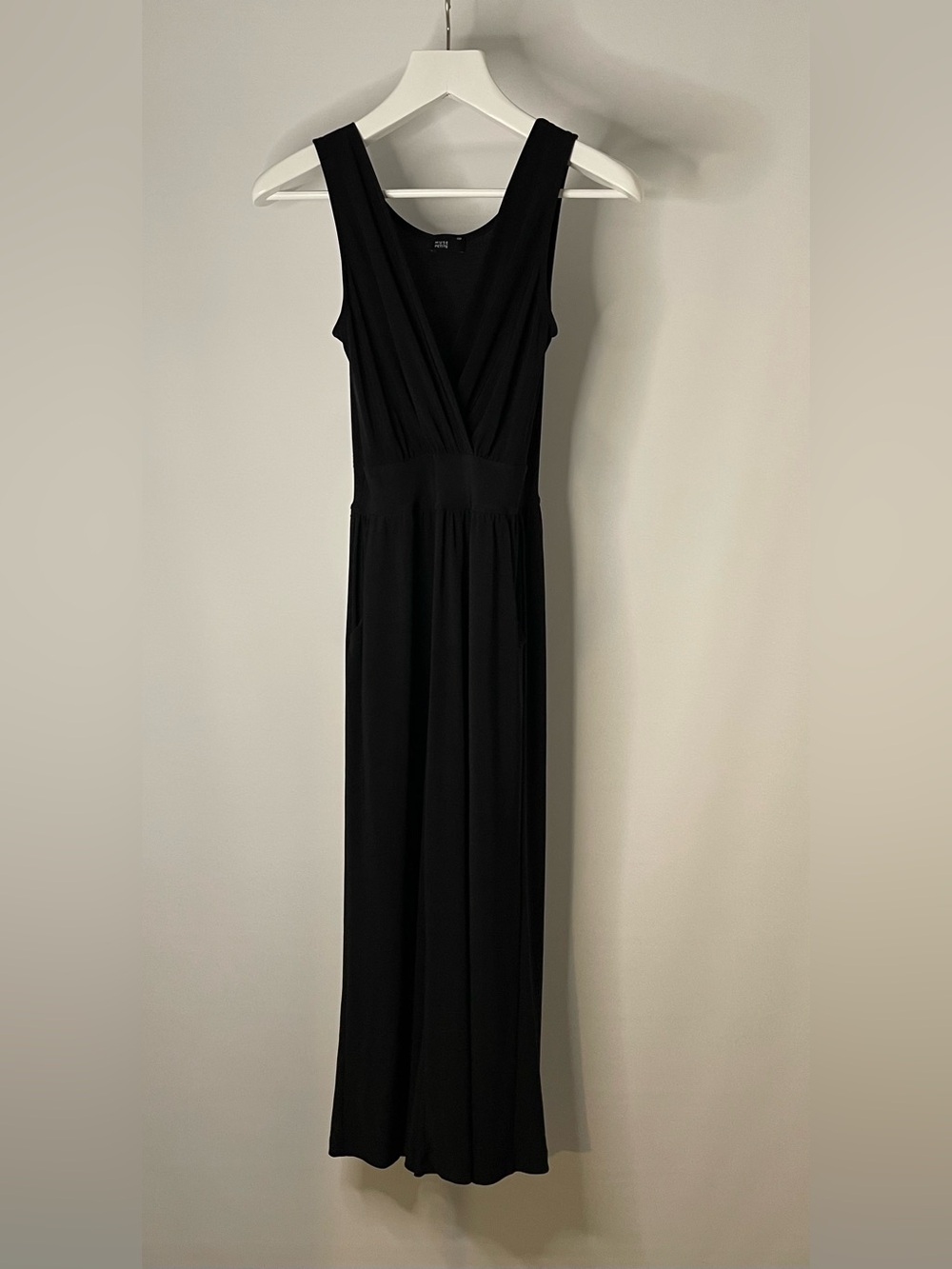 Muse Petite Black Surplice V-Neck Wide Leg Jumpsuit XSP